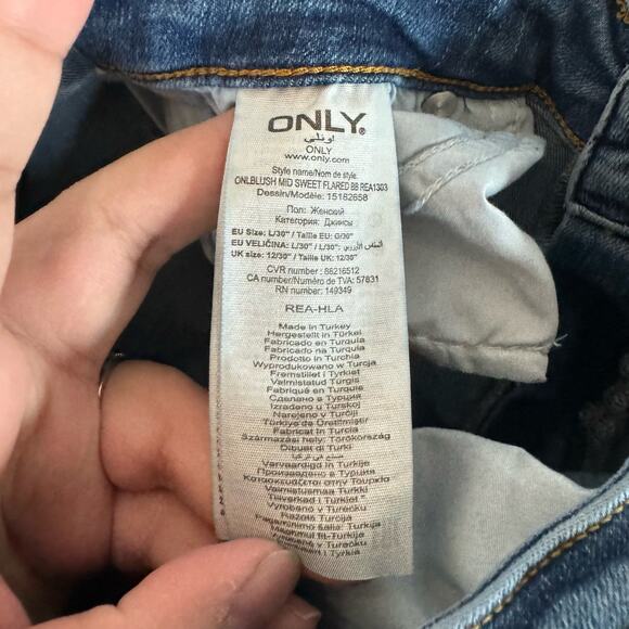 ONLY Blue Denim Medium Wash Blush Mid Waist Sweet Flared Jeans Size Large 30" - Picture 9 of 9